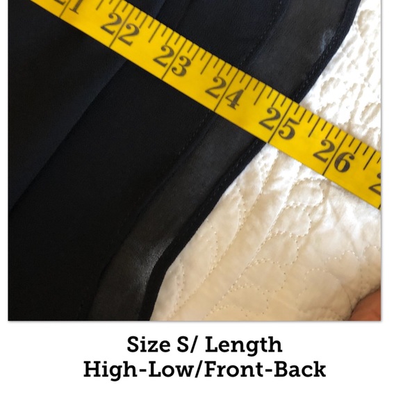 Black Top - Picture 4 of 6